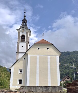 Podružnična cerkev s. Nikolaja v Dvorjah_2